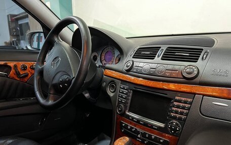 Mercedes-Benz E-Класс, 2004 год, 1 099 000 рублей, 13 фотография