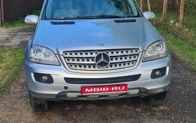 Mercedes-Benz M-Класс, 2005 год, 700 000 рублей, 1 фотография