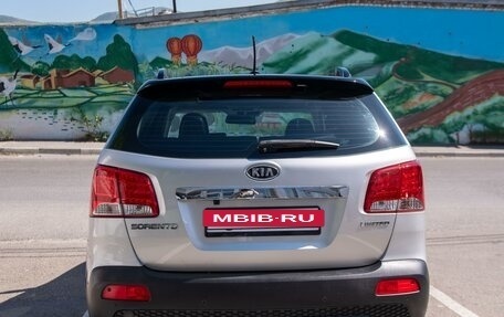 KIA Sorento II рестайлинг, 2011 год, 1 750 000 рублей, 2 фотография