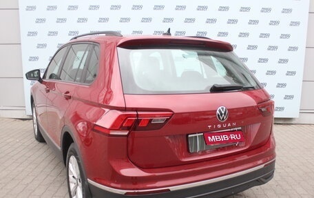 Volkswagen Tiguan II, 2022 год, 3 399 000 рублей, 4 фотография