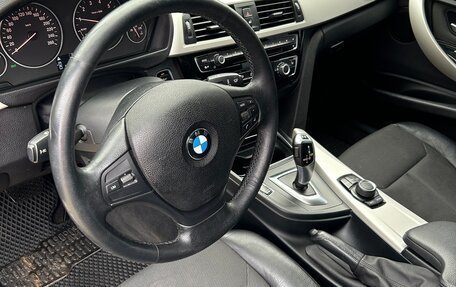 BMW 3 серия, 2016 год, 2 250 000 рублей, 17 фотография