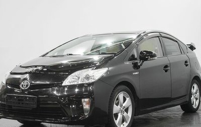 Toyota Prius, 2015 год, 1 379 000 рублей, 1 фотография