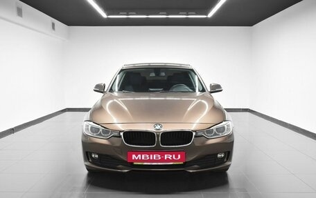 BMW 3 серия, 2014 год, 1 875 000 рублей, 3 фотография