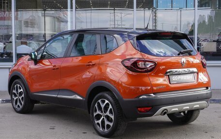 Renault Kaptur I рестайлинг, 2016 год, 1 679 000 рублей, 2 фотография