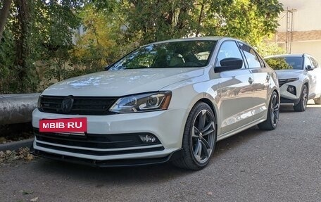 Volkswagen Jetta VI, 2015 год, 1 550 000 рублей, 6 фотография