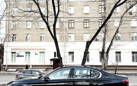 BMW 7 серия, 2016 год, 3 690 000 рублей, 4 фотография