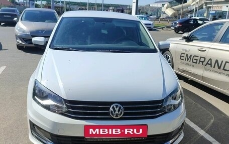 Volkswagen Polo VI (EU Market), 2018 год, 1 625 000 рублей, 2 фотография