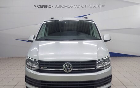 Volkswagen Caravelle T6 рестайлинг, 2016 год, 3 050 000 рублей, 2 фотография