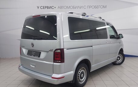 Volkswagen Caravelle T6 рестайлинг, 2016 год, 3 050 000 рублей, 5 фотография