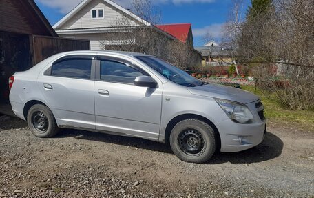 Chevrolet Cobalt II, 2013 год, 600 000 рублей, 2 фотография