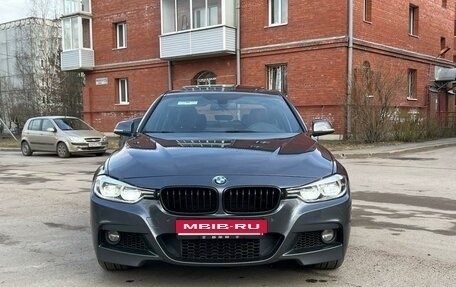 BMW 3 серия, 2018 год, 2 400 000 рублей, 16 фотография