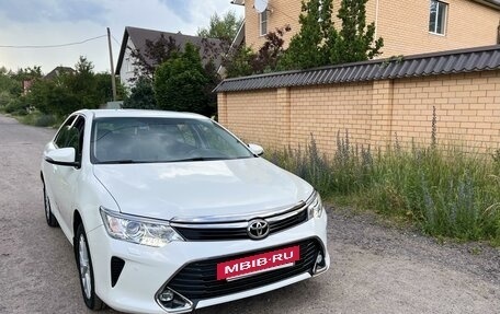 Toyota Camry, 2016 год, 2 450 000 рублей, 3 фотография