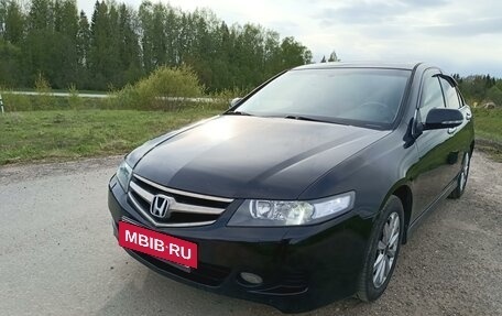 Honda Accord VII рестайлинг, 2006 год, 900 000 рублей, 8 фотография