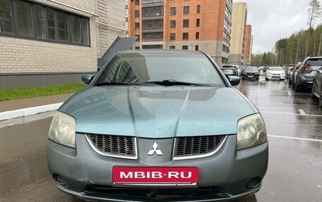 Mitsubishi Galant IX, 2004 год, 560 000 рублей, 4 фотография