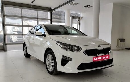 KIA cee'd III, 2019 год, 1 960 000 рублей, 1 фотография