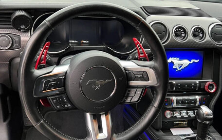 Ford Mustang VI рестайлинг, 2018 год, 4 500 000 рублей, 11 фотография