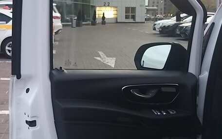 Mercedes-Benz Vito, 2018 год, 4 250 000 рублей, 16 фотография
