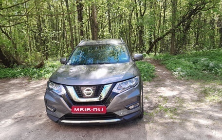 Nissan Rogue II, 2018 год, 2 550 000 рублей, 1 фотография