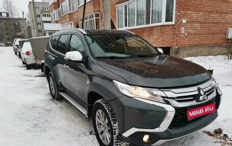 Mitsubishi Pajero Sport III рестайлинг, 2018 год, 2 600 000 рублей, 1 фотография