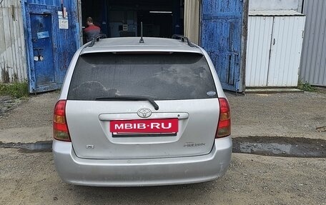 Toyota Corolla, 2003 год, 570 000 рублей, 4 фотография