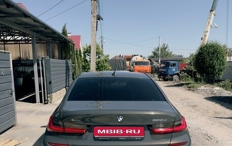 BMW 3 серия, 2019 год, 4 050 000 рублей, 3 фотография