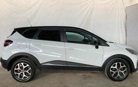 Renault Kaptur I рестайлинг, 2017 год, 1 669 000 рублей, 4 фотография