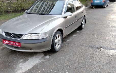 Opel Vectra B рестайлинг, 1996 год, 177 000 рублей, 1 фотография