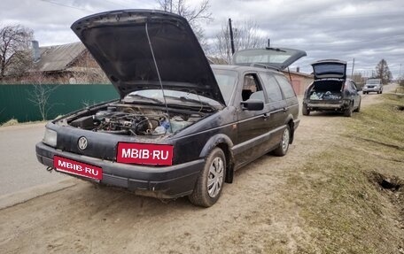 Volkswagen Passat B3, 1992 год, 210 000 рублей, 1 фотография