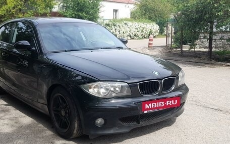 BMW 1 серия, 2008 год, 649 000 рублей, 12 фотография