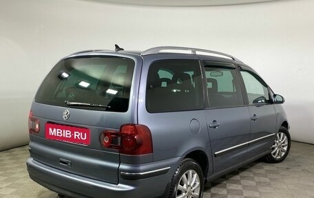Volkswagen Sharan I рестайлинг, 2009 год, 979 000 рублей, 2 фотография