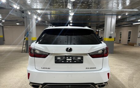 Lexus RX IV рестайлинг, 2016 год, 4 400 000 рублей, 7 фотография