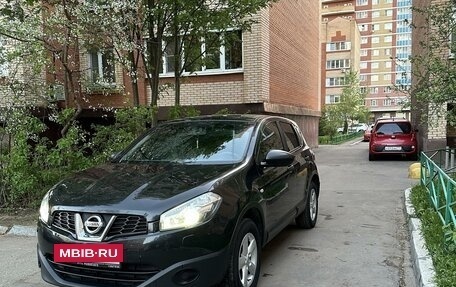 Nissan Qashqai, 2011 год, 925 000 рублей, 2 фотография