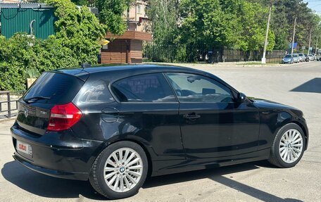 BMW 1 серия, 2007 год, 880 000 рублей, 3 фотография