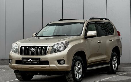 Toyota Land Cruiser Prado 150 рестайлинг 2, 2011 год, 3 150 000 рублей, 1 фотография