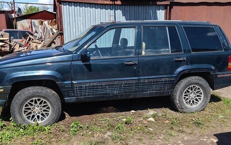 Jeep Grand Cherokee, 1995 год, 700 000 рублей, 2 фотография