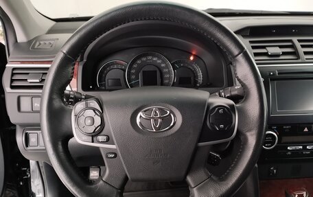 Toyota Camry, 2014 год, 2 250 000 рублей, 8 фотография