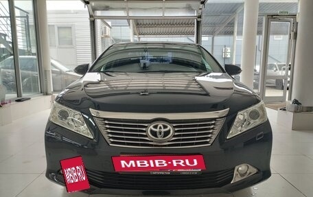 Toyota Camry, 2014 год, 2 250 000 рублей, 2 фотография