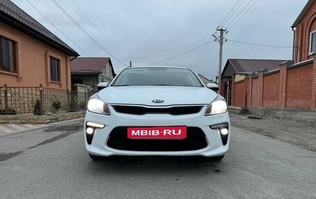 KIA Rio IV, 2019 год, 1 400 000 рублей, 2 фотография