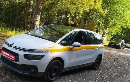 Citroen C4 Picasso II рестайлинг, 2018 год, 950 000 рублей, 3 фотография