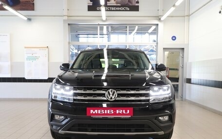 Volkswagen Teramont I, 2018 год, 4 100 000 рублей, 3 фотография