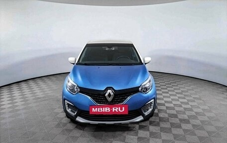 Renault Kaptur I рестайлинг, 2016 год, 1 778 000 рублей, 2 фотография