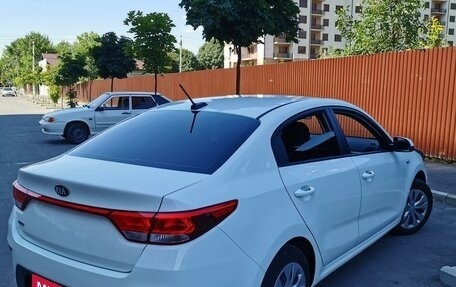 KIA Rio IV, 2017 год, 1 650 000 рублей, 4 фотография