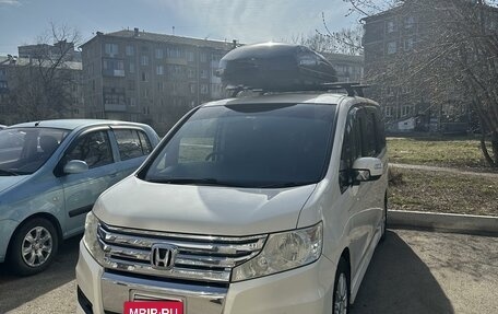 Honda Stepwgn IV, 2010 год, 1 680 000 рублей, 3 фотография