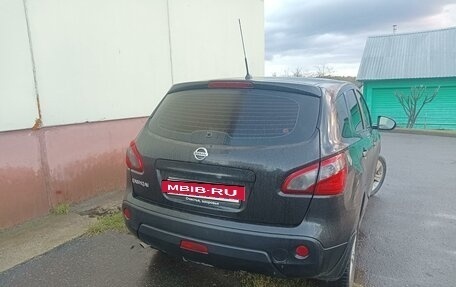 Nissan Qashqai, 2012 год, 850 000 рублей, 2 фотография