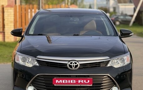 Toyota Camry, 2017 год, 2 480 000 рублей, 4 фотография
