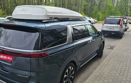 KIA Carnival, 2021 год, 4 700 000 рублей, 5 фотография