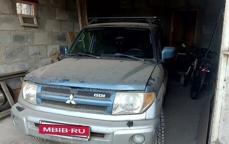 Mitsubishi Pajero Pinin, 2004 год, 790 000 рублей, 3 фотография