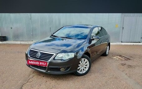 Volkswagen Passat B6, 2007 год, 655 000 рублей, 4 фотография