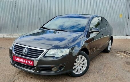 Volkswagen Passat B6, 2007 год, 655 000 рублей, 9 фотография