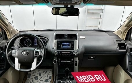 Toyota Land Cruiser Prado 150 рестайлинг 2, 2011 год, 3 150 000 рублей, 7 фотография